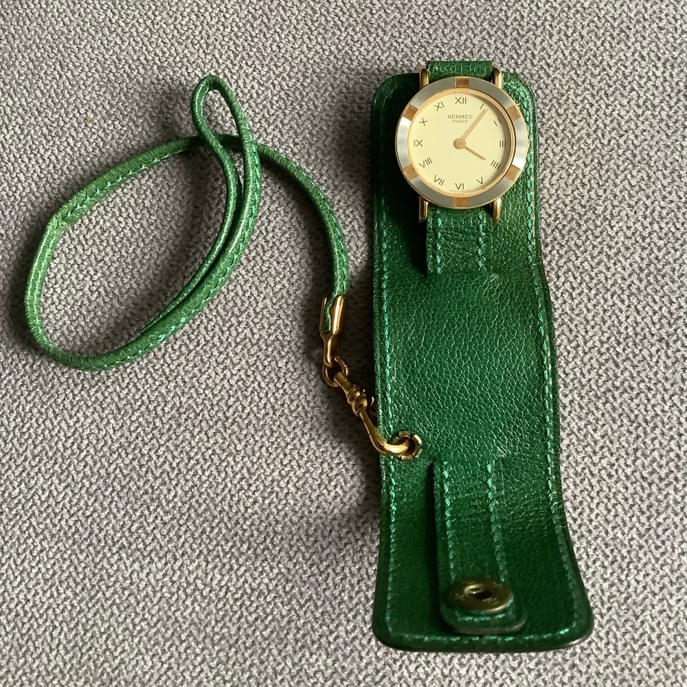Ladies HERMES travel/ office/ pocket/ wristwatch ๐๐๐ - Picture 2 of 16
